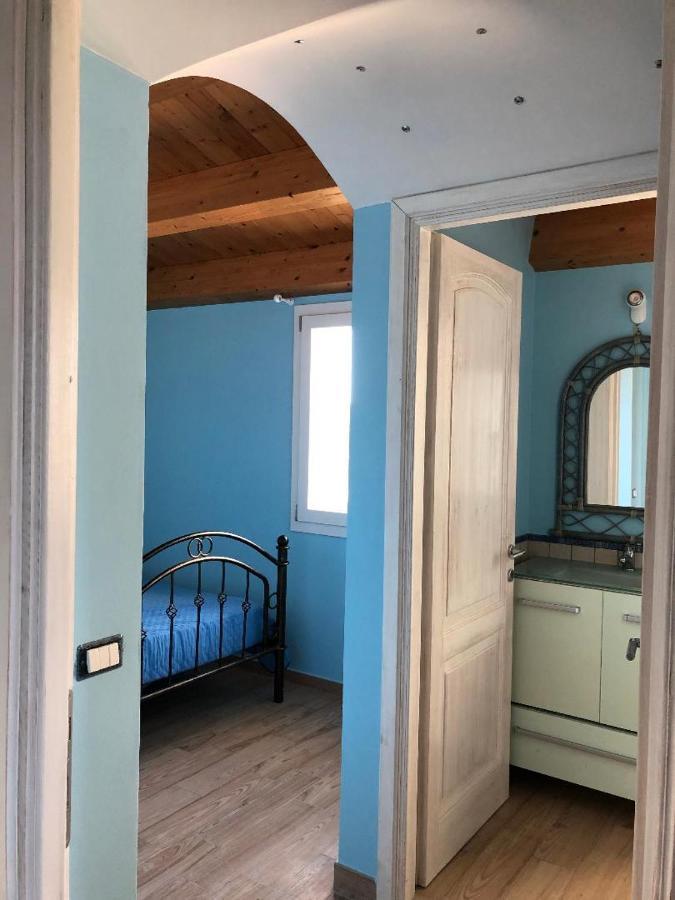 B&B Il Cenerino SantʼAntìoco Buitenkant foto