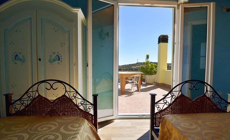 B&B Il Cenerino SantʼAntìoco Buitenkant foto
